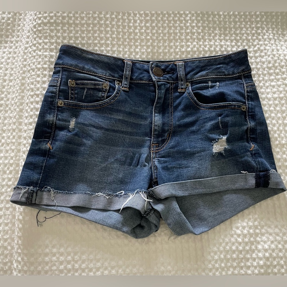 Women’s American Eagle Super Stretch Jean Shorts Size 4